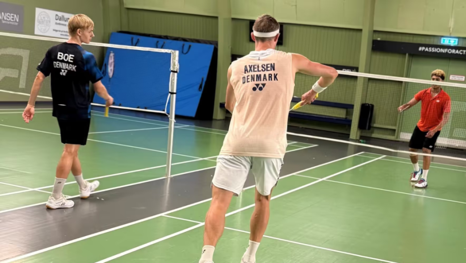 com, 或许我能赶, 再胜昆拉武