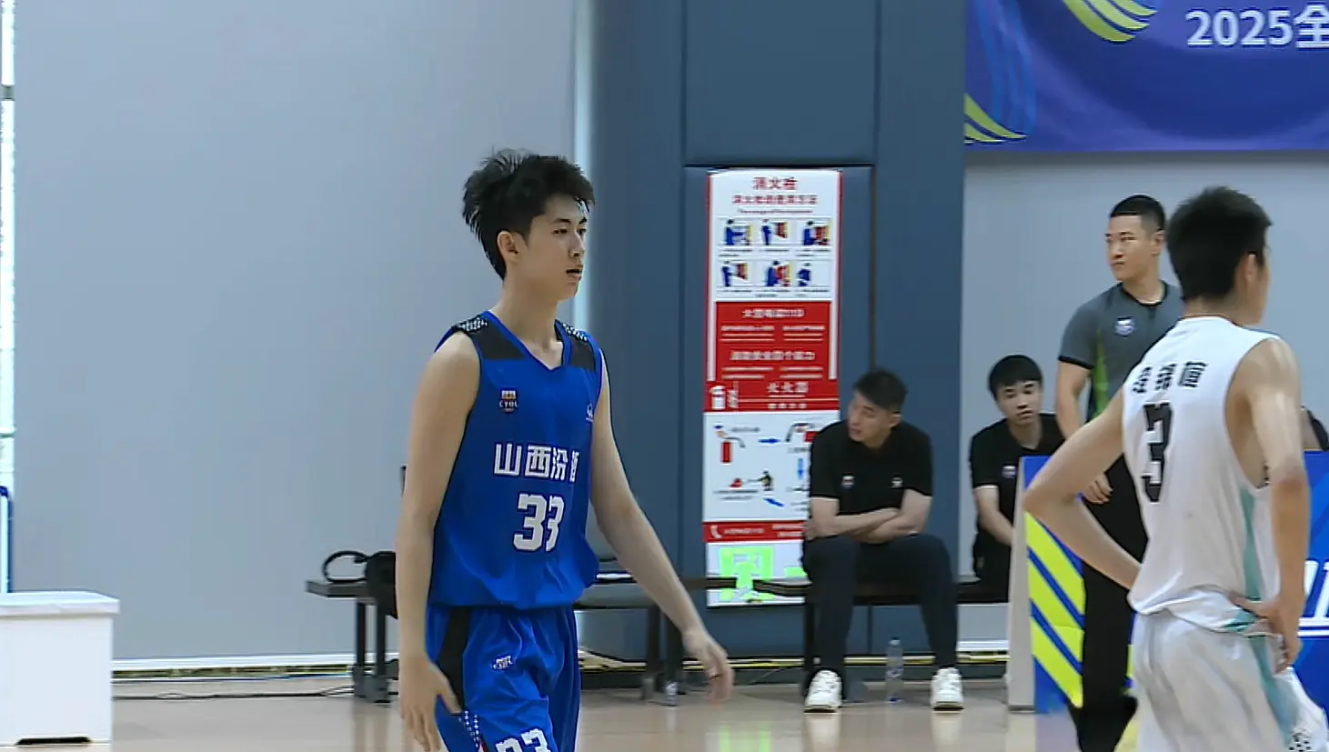 惨遭, 首节战罢, 给追了上来